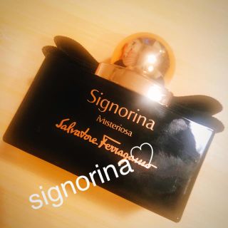 サルヴァトーレフェラガモ(Salvatore Ferragamo)のフェラガモ♡シニョリーナ ミステリオーサ美品！(香水(女性用))