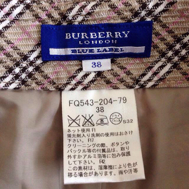 BURBERRY(バーバリー)の値下げ！バーバリーチェックショートパンツ レディースのパンツ(ショートパンツ)の商品写真