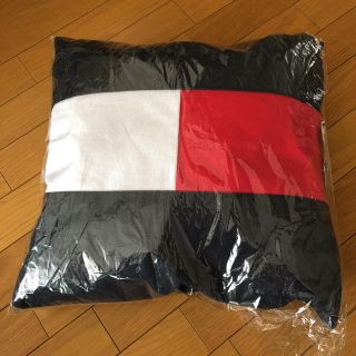 トミーヒルフィガー(TOMMY HILFIGER)のクッション(クッション)