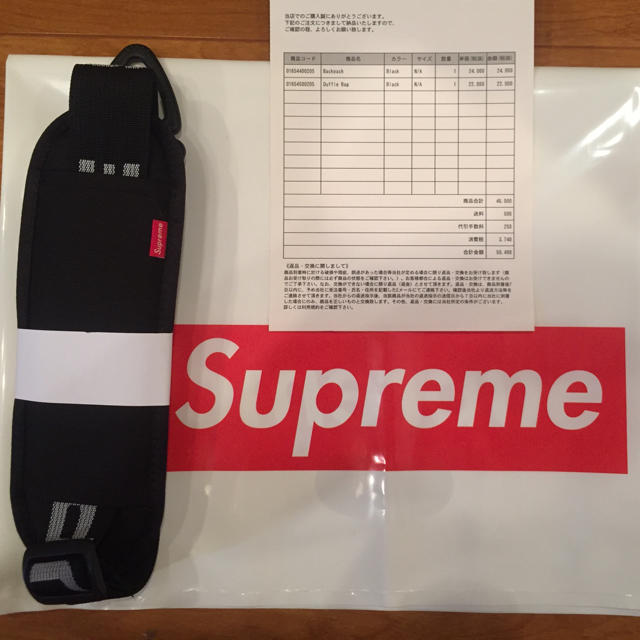 Supreme(シュプリーム)のsupreme box duffle bag ダッフルバック メンズのバッグ(ドラムバッグ)の商品写真