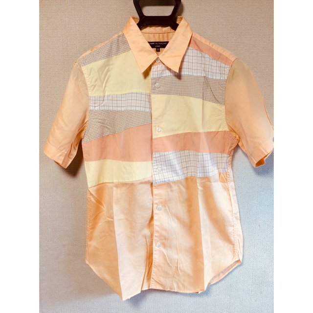 COMME des GARCONS(コムデギャルソン)のコムデギャルソンオム オレンジ 切り替えシャツ パッチワーク 半袖シャツ XS メンズのトップス(シャツ)の商品写真