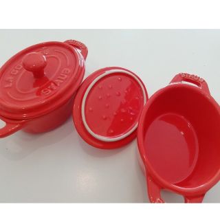 ストウブ(STAUB)のstaub セラミック ミニオーバルココット11cm　ペア(食器)