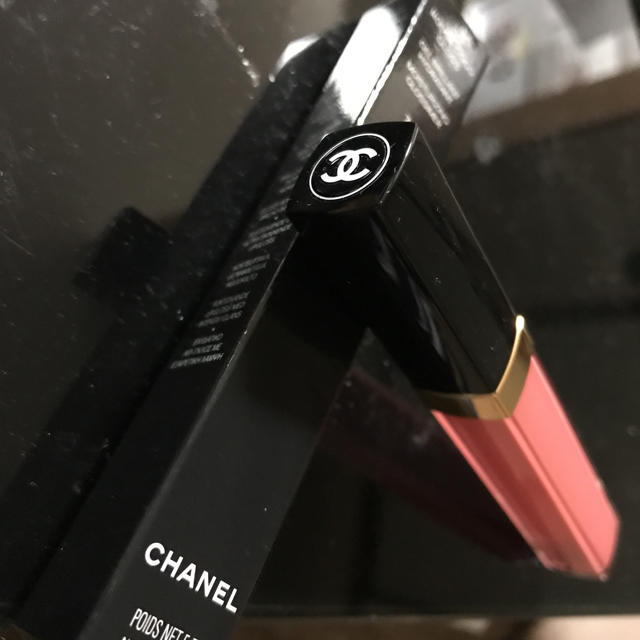 CHANEL(シャネル)の【新品】シャネル ルージュココグロス コスメ/美容のベースメイク/化粧品(リップグロス)の商品写真