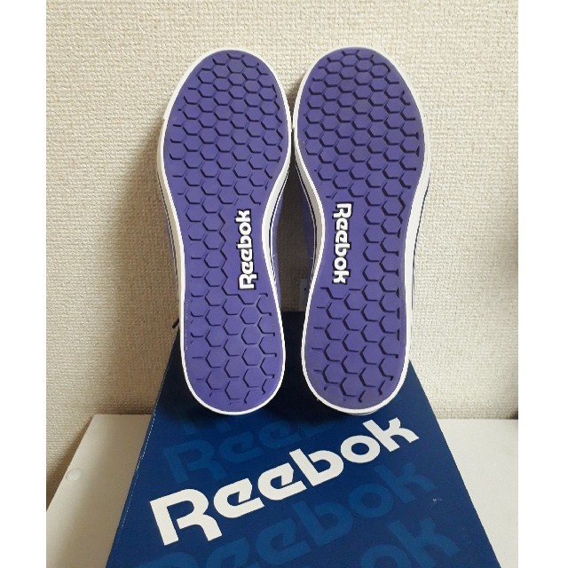 Reebok(リーボック)のくぅチャン0921様専用　【新品未使用】リーボック Reebok スニーカー  レディースの靴/シューズ(スニーカー)の商品写真