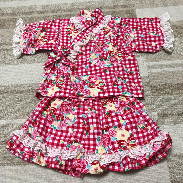 FELISSIMO(フェリシモ)のフェリシモ サイズ80 じんべいドレス キッズ/ベビー/マタニティのベビー服(~85cm)(甚平/浴衣)の商品写真