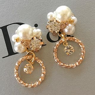 ビジューピアスorイヤリング(ピアス)