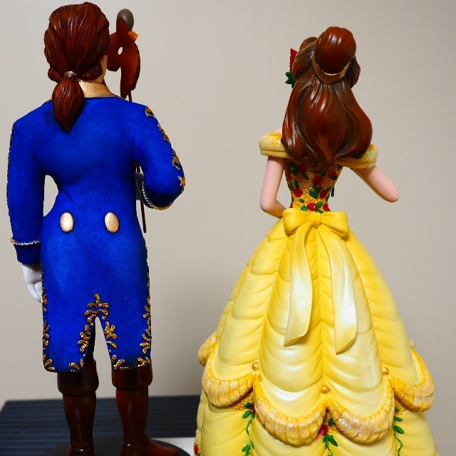 専用!ディズニー 35周年 廃盤 エネスコ 美女と野獣 置物 専用!ディズニー 35周年 廃盤 エネスコ 美女と野獣 置物