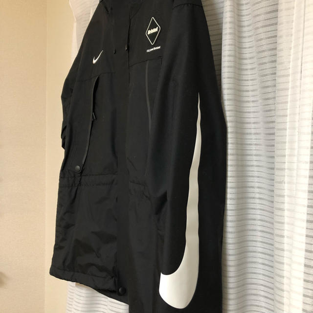 F.C.R.B.(エフシーアールビー)のみズき様専用 FCRB NIKE storm fit jacket メンズのジャケット/アウター(マウンテンパーカー)の商品写真