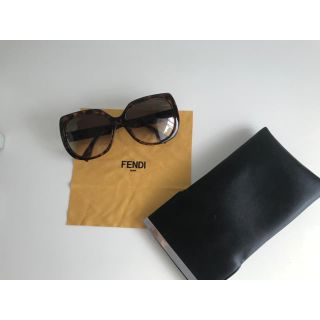 フェンディ(FENDI)の「定価四万円」フェンディ サングラス(サングラス/メガネ)