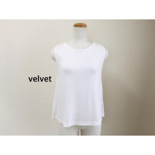 ベルベット(velvet)のvelvet ホワイトカットソー(カットソー(半袖/袖なし))