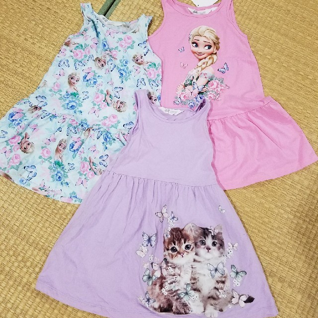 H&M(エイチアンドエム)の女児ワンピースセット キッズ/ベビー/マタニティのキッズ服女の子用(90cm~)(ワンピース)の商品写真