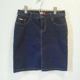 トミーヒルフィガー(TOMMY HILFIGER)のTommy jeans デニムスカート(ひざ丈スカート)