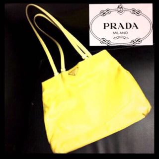 プラダ(PRADA)の正規本物プラダショルダーバッグイエロー(ショルダーバッグ)