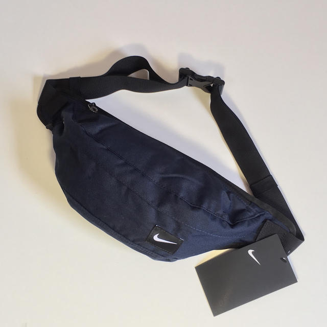 NIKE - 送料込 Nike ボディバッグ ネイビー ナイキ 新品 90s 紺 ナイキ