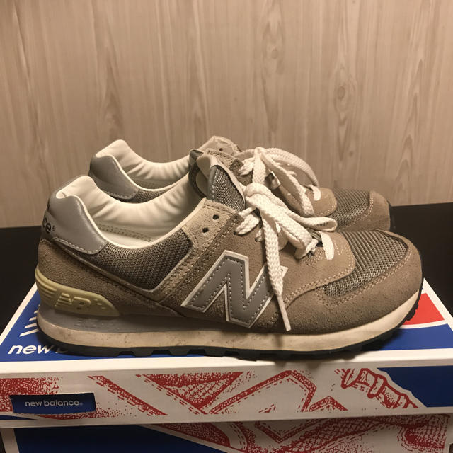 New Balance(ニューバランス)のemilian様専用★new balance ML574 VG グレー 24.0 レディースの靴/シューズ(スニーカー)の商品写真