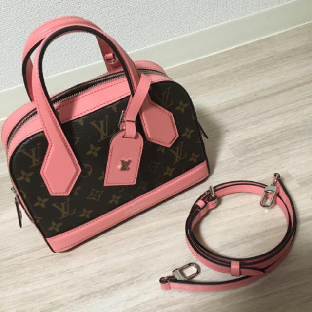 LOUIS VUITTON(ルイヴィトン)の新品☆ルイヴィトン ドラミニ レディースのバッグ(ハンドバッグ)の商品写真