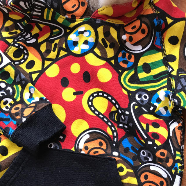 A BATHING APE(アベイシングエイプ)の専用品です キッズ/ベビー/マタニティのキッズ服女の子用(90cm~)(ジャケット/上着)の商品写真