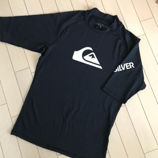 クイックシルバー(QUIKSILVER)の2回のみ使用！クイックシルバー ラッシュガード 2XL(水着)