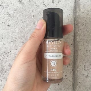 レブロン(REVLON)のレブロン リキッドファンデーション(ファンデーション)