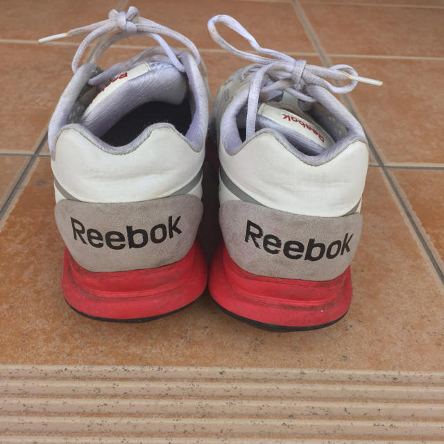 Reebok(リーボック)のReeboc(リーボック)EASY tone(イージートーン)スニーカー メンズの靴/シューズ(スニーカー)の商品写真