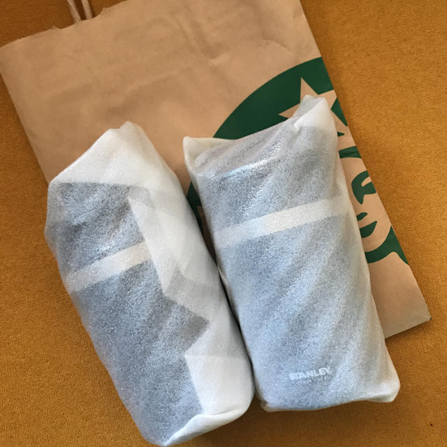 Starbucks Coffee(スターバックスコーヒー)のさきぴょん様専用スターバックス×フラグメント×スタンレー  ステンレスボトル  インテリア/住まい/日用品のキッチン/食器(タンブラー)の商品写真