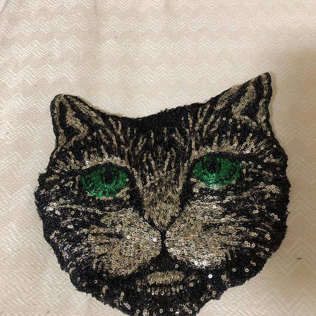 Gucci(グッチ)のGUCCI スパンコール 猫 レディースのトップス(Tシャツ(半袖/袖なし))の商品写真