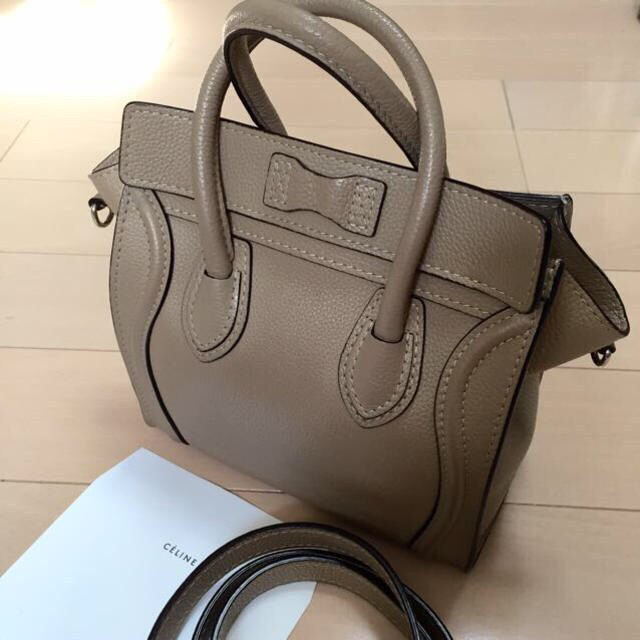 celine(セリーヌ)のCELINE ラゲージナノ 品質証明書有 レディースのバッグ(ショルダーバッグ)の商品写真