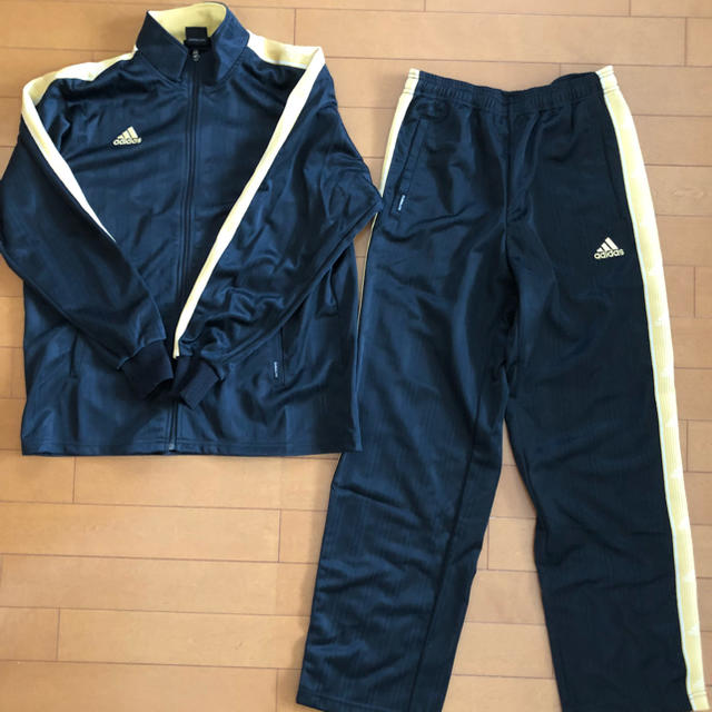 adidas(アディダス)のadidas ジャージ上下セット スポーツ/アウトドアのスポーツ/アウトドア その他(その他)の商品写真