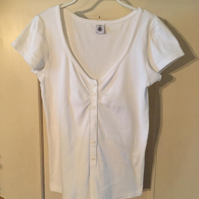 PETIT BATEAU(プチバトー)のsakuranboさま専用  プチバトー 白Tシャツ 14ans レディースのトップス(Tシャツ(半袖/袖なし))の商品写真