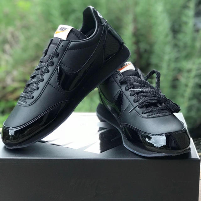 BLACK COMME des GARCONS(ブラックコムデギャルソン)のNIKE×COMME DES GARCONS NIGHT TRACK メンズの靴/シューズ(スニーカー)の商品写真