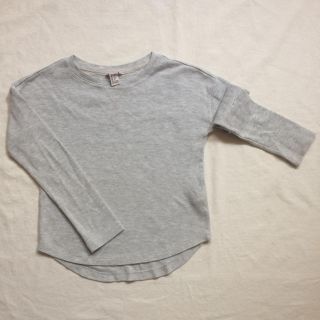 フォーエバートゥエンティーワン(FOREVER 21)のUSED Forever21 女の子用 サーマル素材長袖Ｔシャツ 120㎝サイズ(Tシャツ/カットソー)