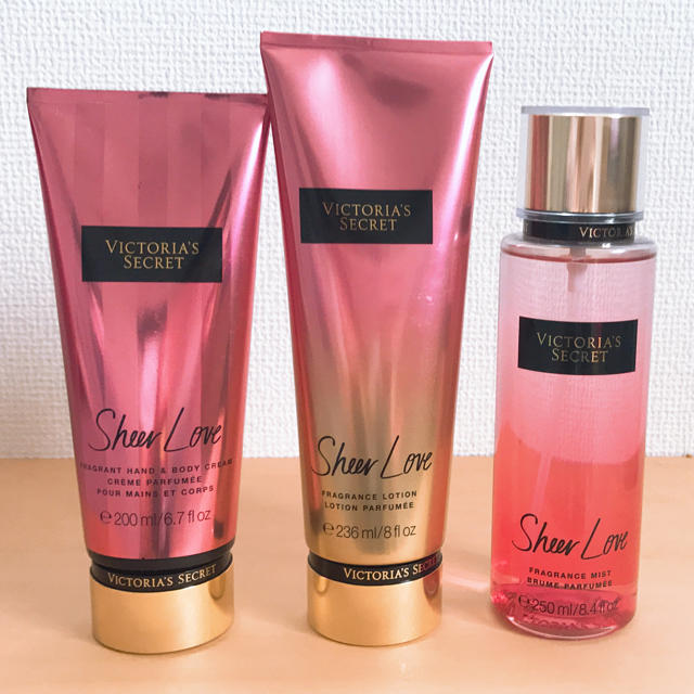 Victoria's Secret(ヴィクトリアズシークレット)の【未使用/3本セット】Victoria's Secret コスメ/美容のボディケア(ボディクリーム)の商品写真