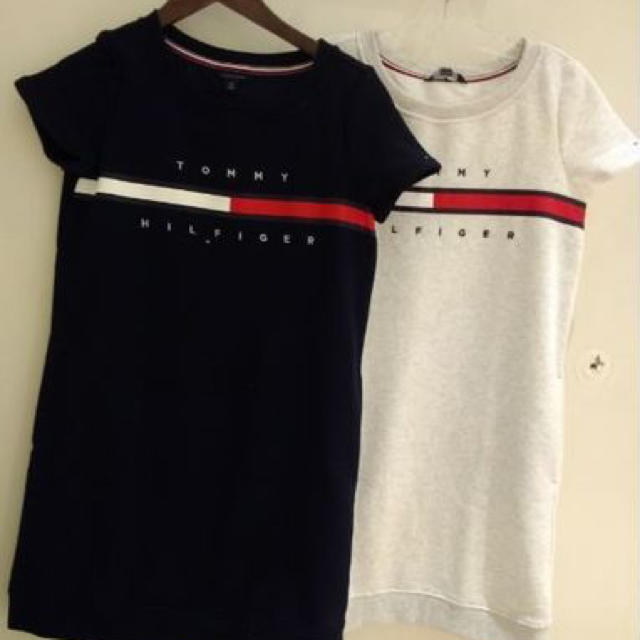 TOMMY HILFIGER(トミーヒルフィガー)のTommy Hilfigerシンプルデザインロゴスウエットワンピース 1点 レディースのワンピース(ひざ丈ワンピース)の商品写真