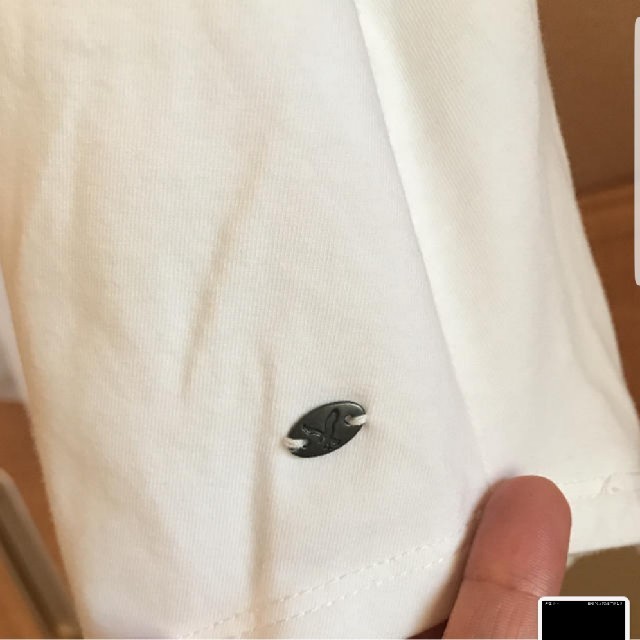 American Eagle(アメリカンイーグル)のAMERICAN EAGLEのTシャツ　白 レディースのトップス(Tシャツ(半袖/袖なし))の商品写真