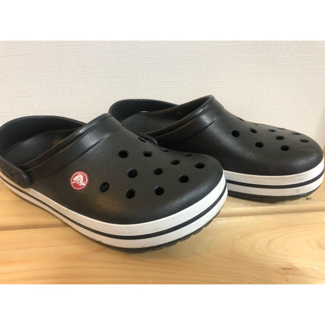 crocs(クロックス)の美品 クロックス crocs 24㎝ 黒 BLACK レディースの靴/シューズ(サンダル)の商品写真