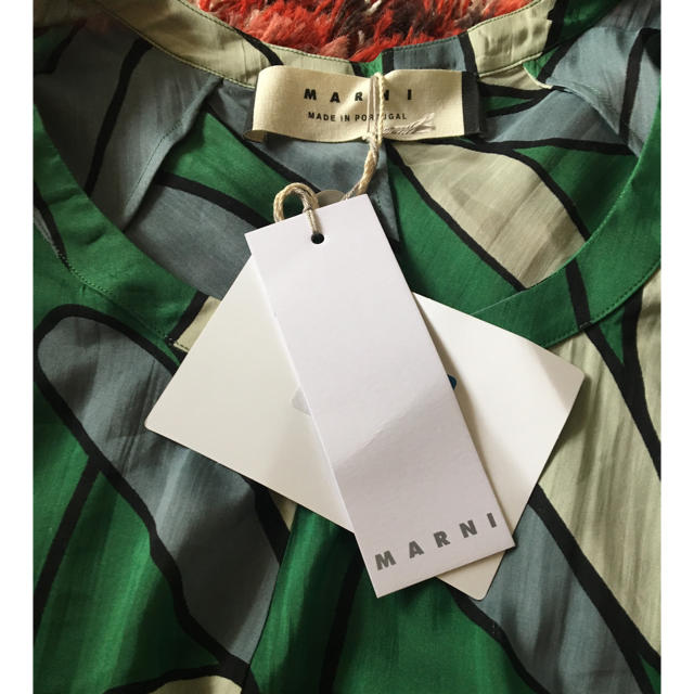 Marni(マルニ)の新品 マルニブラウス  レディースのトップス(シャツ/ブラウス(半袖/袖なし))の商品写真