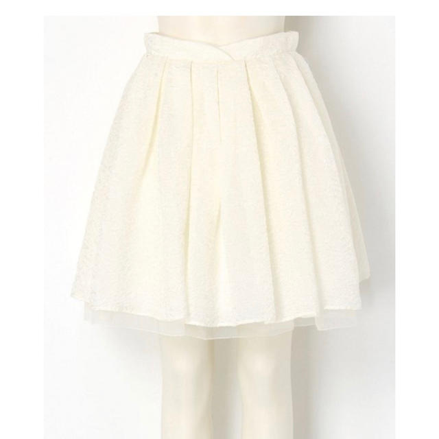 Lily Brown(リリーブラウン)の⭐︎YUI様専用　リリーブラウン フレアスカート ボリュームスカート レディースのスカート(ミニスカート)の商品写真