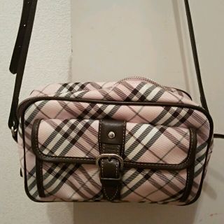 バーバリー(BURBERRY)のショルダーバッグ(ショルダーバッグ)