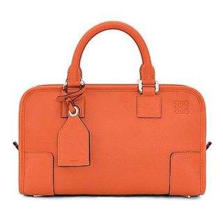 ロエベ(LOEWE)のミンさま専用　ロエベ　アマソナ28バッグ　コーラル/シルバー(ハンドバッグ)