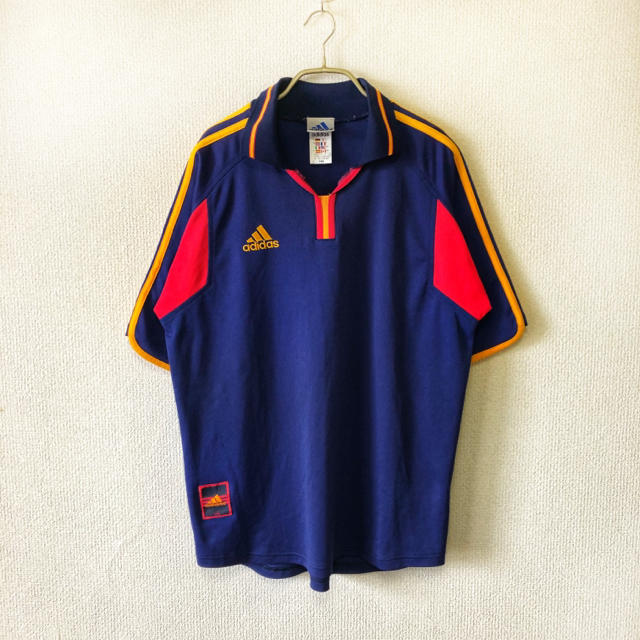 adidas(アディダス)の【90s vintage】adidas フットボールシャツ XL メンズ 古着 メンズのトップス(Tシャツ/カットソー(半袖/袖なし))の商品写真