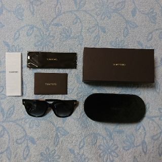 トムフォード(TOM FORD)の本日限定価格！正規 トムフォード 三代目 登坂君愛用モデル 日本最安 早い者勝ち(サングラス/メガネ)