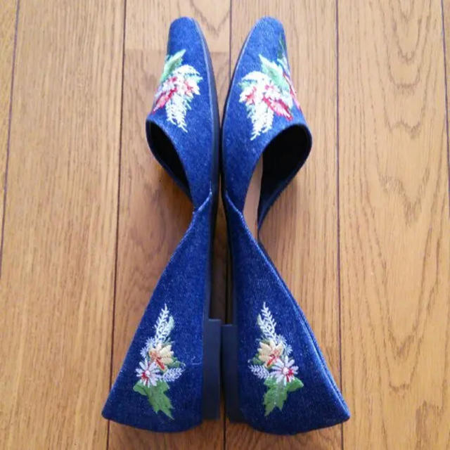 LOWRYS FARM(ローリーズファーム)の刺繍セパレートフラットシューズ.+*:ﾟ☆GLOBAL WORK レディースの靴/シューズ(ハイヒール/パンプス)の商品写真