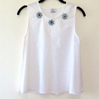 ザラ(ZARA)の可愛い♡ 完売品 ZARA ビジュー付きノースリーブ(カットソー(半袖/袖なし))