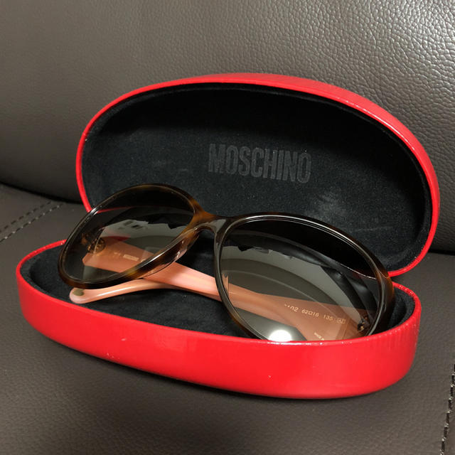 MOSCHINO(モスキーノ)のMOSCHINO サングラス レディースのファッション小物(サングラス/メガネ)の商品写真