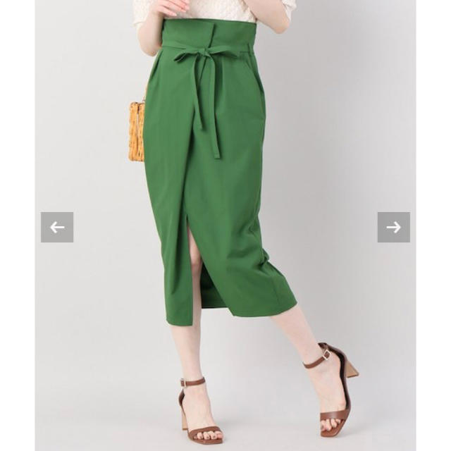 IENA(イエナ)のIENA タックラップスカート グリーン レディースのスカート(ひざ丈スカート)の商品写真