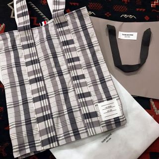 THOM BROWNE - 【新品未使用】伊勢丹限定 トート バッグ