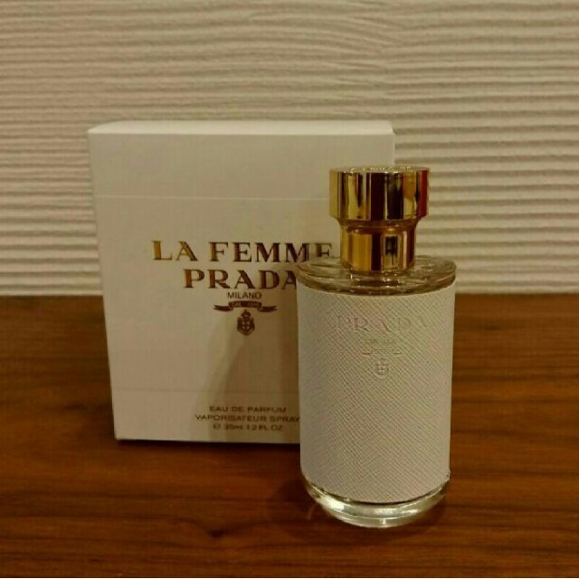 PRADA(プラダ)のPRADA オーデパルファム 35ml コスメ/美容の香水(香水(女性用))の商品写真