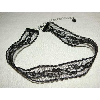 アクセサライズ(Accessorize)のAccessorize ブラックレースチョーカーネックレス(ネックレス)