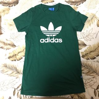 アディダス(adidas)のadidas Tシャツ(Tシャツ(半袖/袖なし))