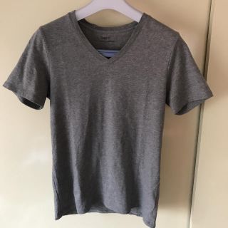 ギャップ(GAP)の【送料無料】GAP ストレッチVネックTシャツ メンズＳ 灰色(Tシャツ/カットソー(半袖/袖なし))